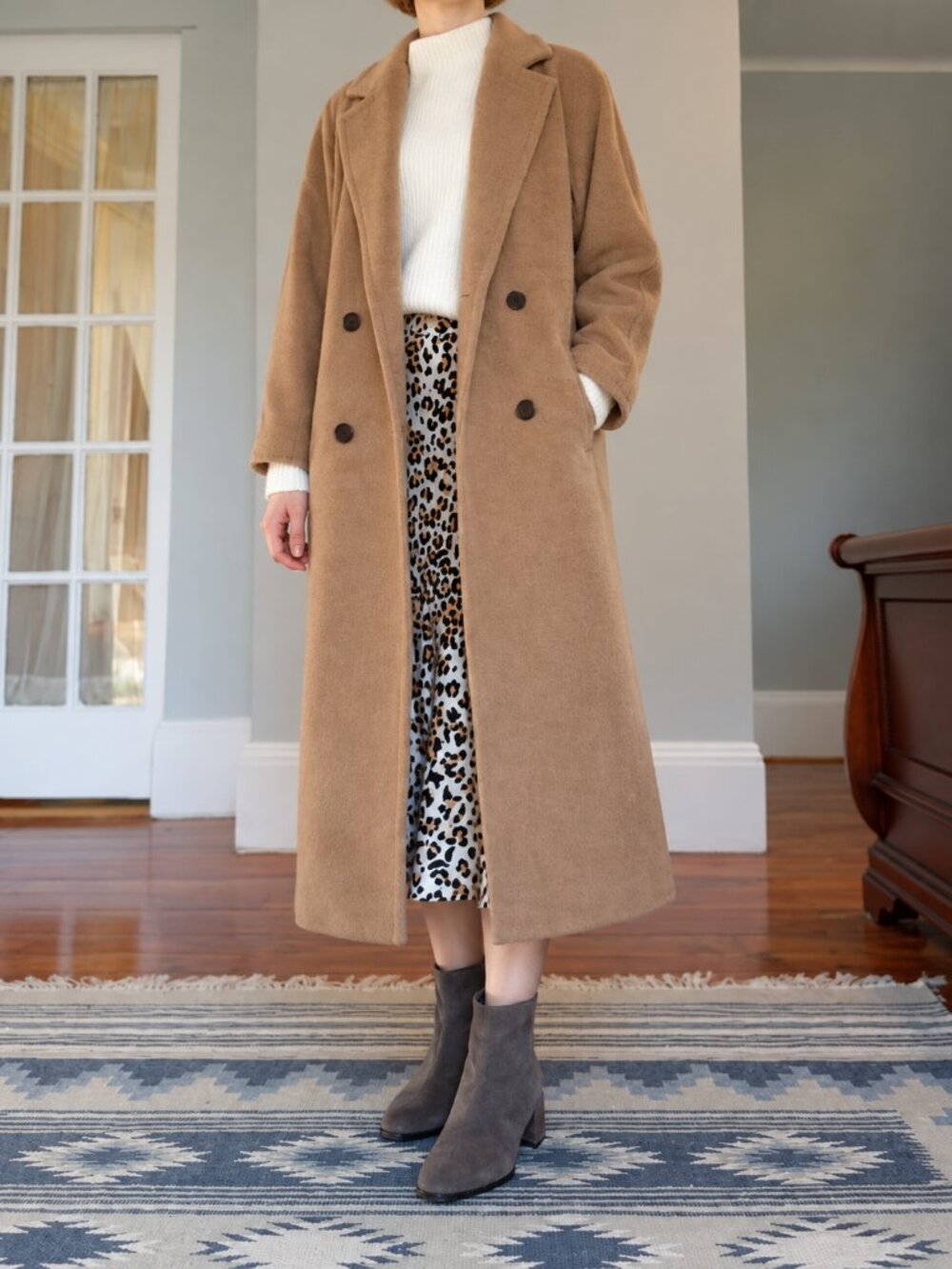 Aritzia Babaton The Slouch Camel Wool Coat – Size 2 - Picture 5 of 5